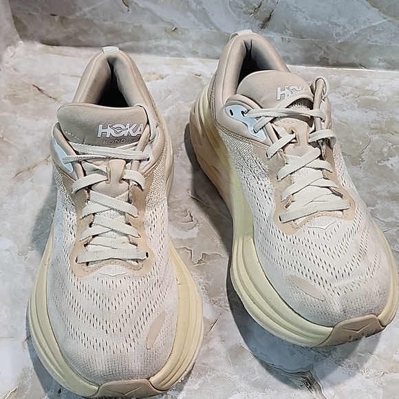 Hoka One One Bondi 8 Shoes Sneakers Size 8B Oat Milk Barley - Picture 2 of 8